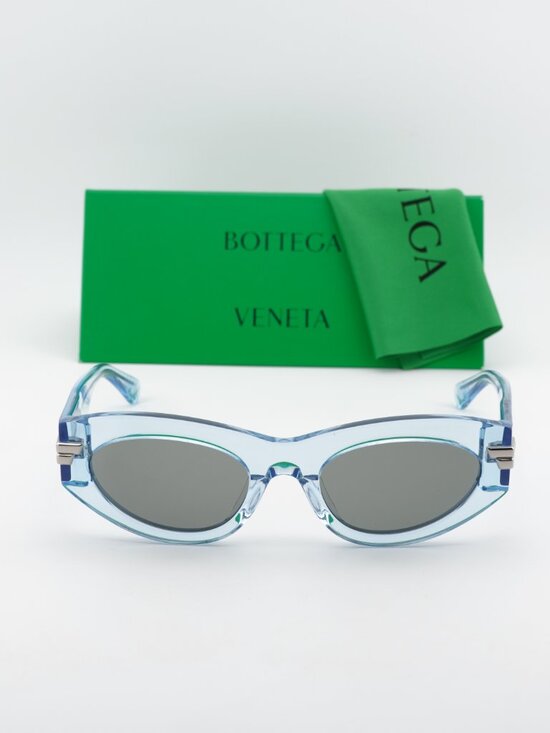 Bottega Veneta BV1189S 003 Cat Eye Sunglasses - Blue / Grey main image 6
